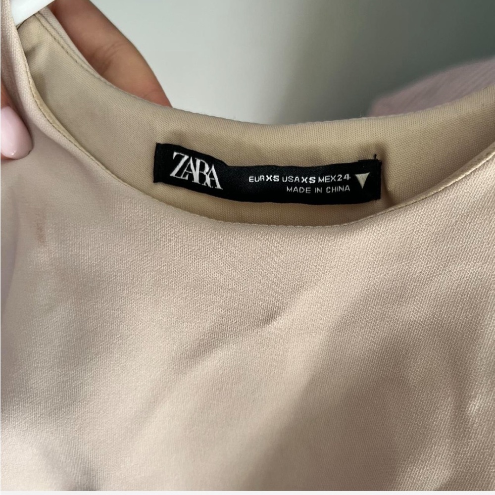 Zara cut out top (only worn once) - Picture 3 of 4